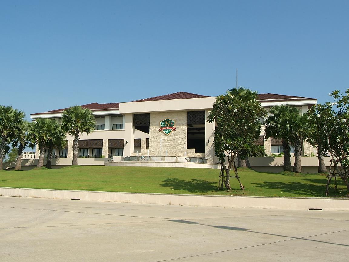 Suwan Golf & Country Club Hotel Nakhon Pathom Buitenkant foto